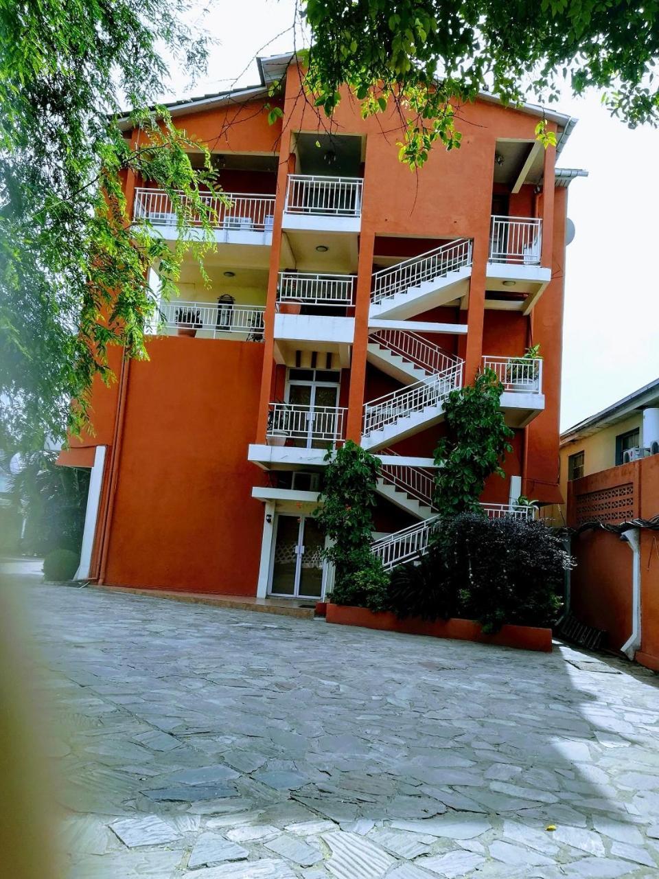 Hotel Vivi Palace Matadi Exteriör bild